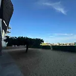 App4rent Zanetti Family Apartments, Sea View, Private Beach, Parking, Wifi Lido di Jesolo