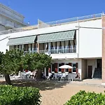 App4rent Zanetti Family Apartments, Sea View, Private Beach, Parking, Wifi Lido di Jesolo