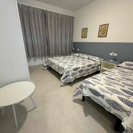 App4rent Zanetti Family Apartments, Sea View, Private Beach, Parking, Wifi Appartamento *