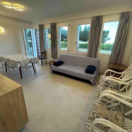 App4rent Zanetti Family Apartments, Sea View, Private Beach, Parking, Wifi Appartamento