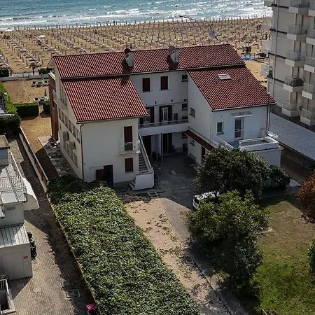 Appartamento App4rent Zanetti Family Apartments, Sea View, Private Beach, Parking, Wifi