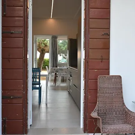 App4rent Zanetti Family Apartments, Sea View, Private Beach, Parking, Wifi Appartamento Lido di Jesolo